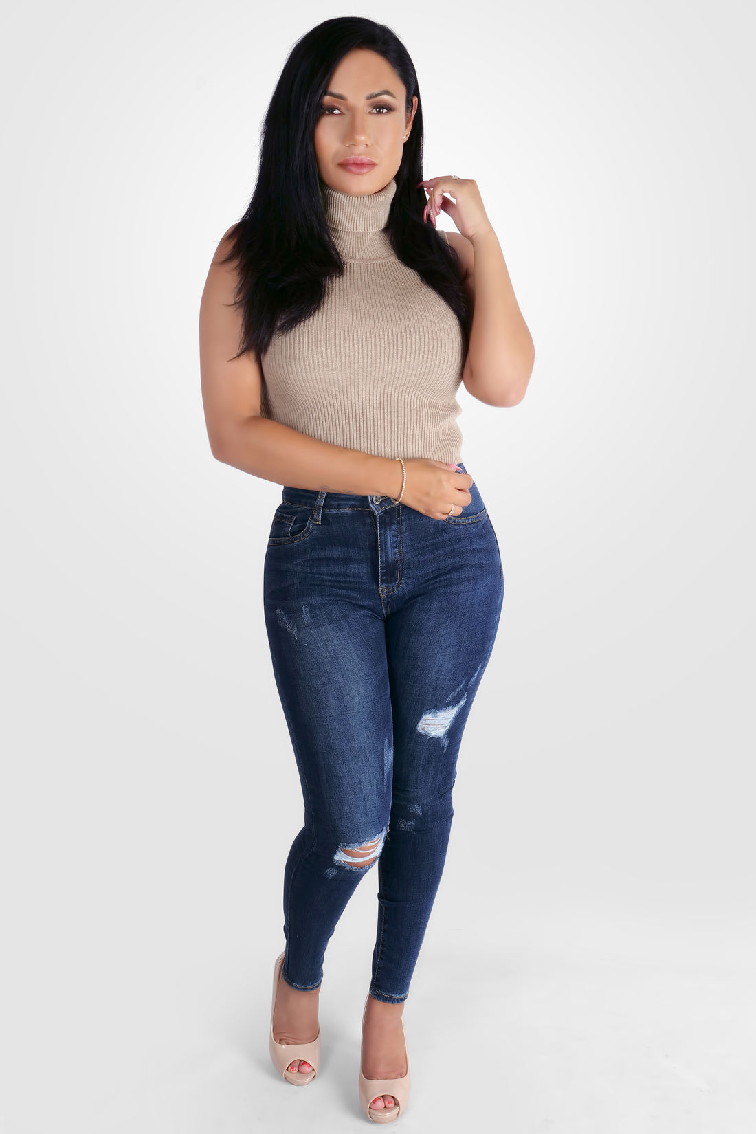 MID WAIST SCRATCH BLUE STRETCH JEANS