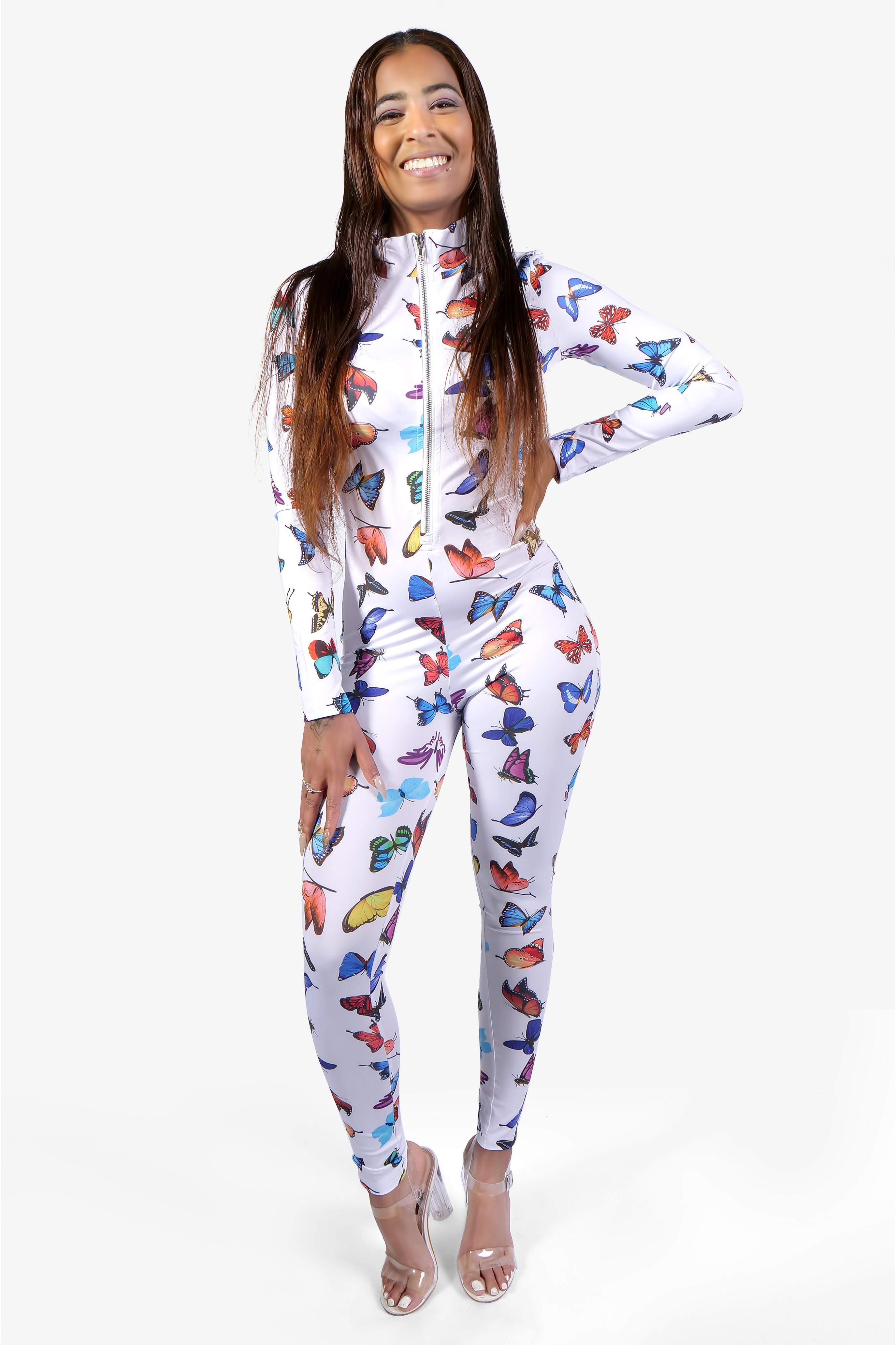 BEQUEMER JUMPSUIT MIT SCHMETTERLING